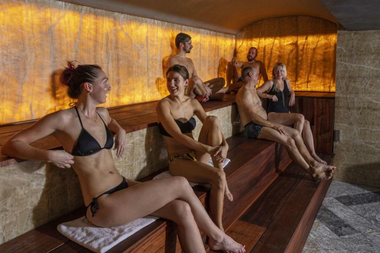 Castle Spa Wagenkuell Taagepera Eksteriør billede